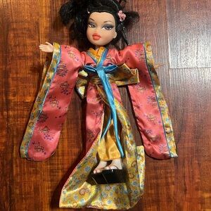 Bratz Doll in Traditional Kimono